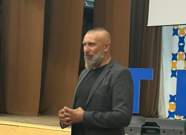 Вітальне слово студентам режисера фільму Сергія Шараєвського